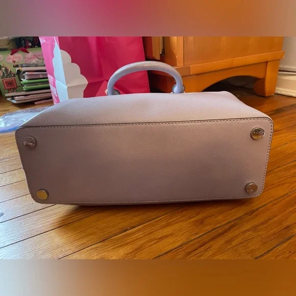 Michael Kors Handbag - Picture 6 of 6